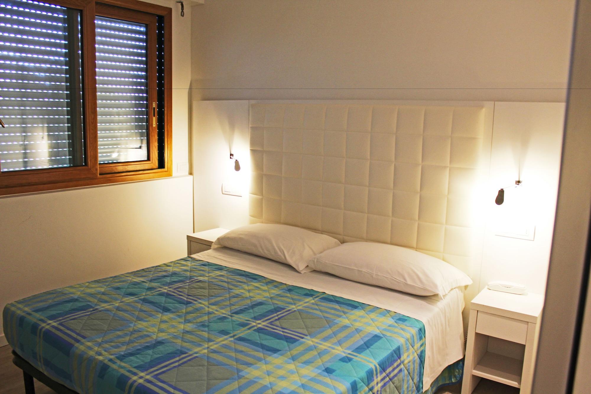 Hotel Saint Tropez Riccione Kültér fotó