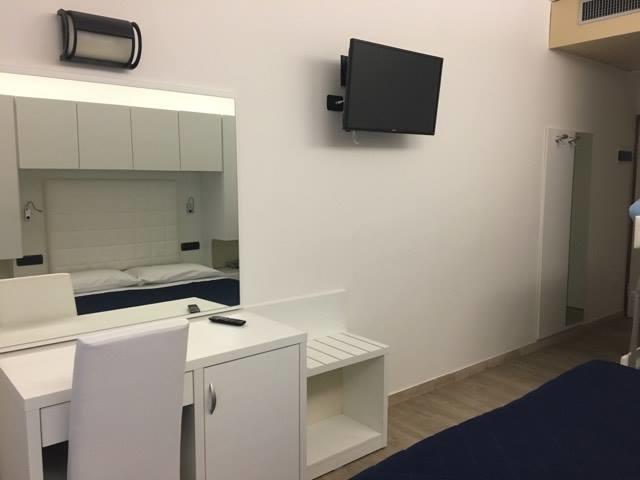 Hotel Saint Tropez Riccione Kültér fotó