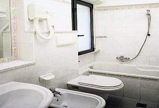 Hotel Saint Tropez Riccione Kültér fotó